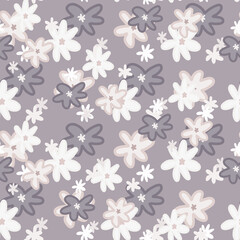 Fototapeta na wymiar Seamless floristic pattern with daisy shapes and outline silhouettes. Light purple background with white elements.