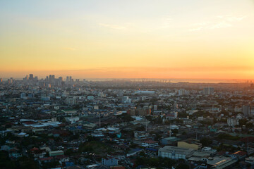 Fototapeta premium Quezon city overview during afternoon sunset in Quezon City, Philippines