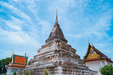 Fototapeta na wymiar Pagoda at Phra Si Rattana Mahathat temple, Phitsanulok, Thailand . Beautiful of historic city at Buddhism temple.
