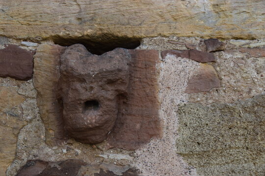 Ederstausee mit Burg Waldeck im Hintergrund