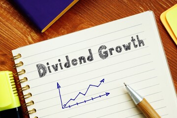 Dividend Growth sign on the page.