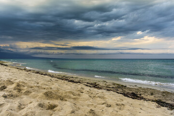 Fototapeta na wymiar Beach with sky ready for storm