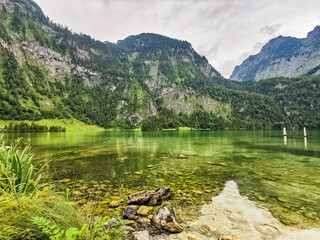 das klare Wasser des Königssee 