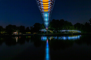 Slinky Springs to fame Brücke am Rhein-Herne Kanal in Oberhausen