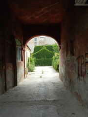 Obraz premium narrow street in the old city of jerusalem