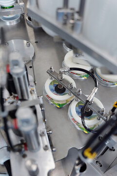 Automatic Food Package At Plant