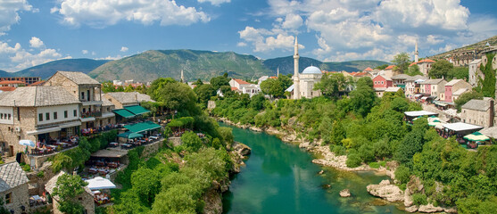 Fototapeta na wymiar view of the city of mostar bosnia
