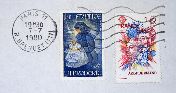 vintage retro alt old briefmarken stamp post letter mail gestempelt used paris france frankreich La Broderie embroidery Sticken Frau Gesichter Männer Aristide Briand
