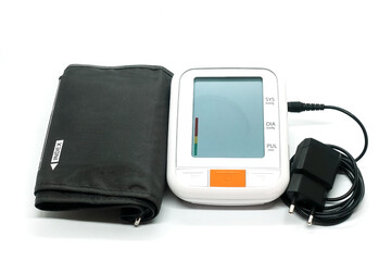An electronic device for measuring blood pressure at home. Large display, automatic cuff. Mains...