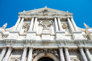 Facade of a church in Venice - 370006227