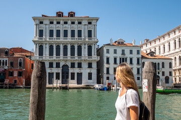 Canals and streets of Venice - 370006452