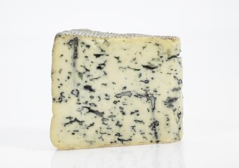 BLEU DES CAUSSES, A FRENCH CHEESE MADE WITH COW'S MILK