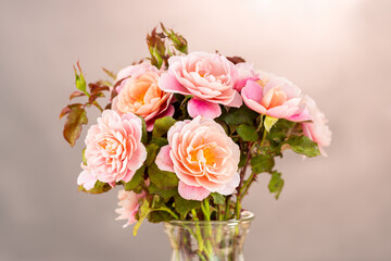 Beautiful Arrangement of Pastel Rose Flowers Bouquet in a Vase