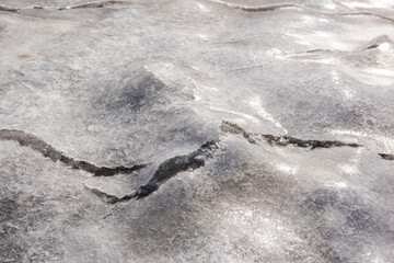 The curious tidal flat is frozen on tide and ebb.