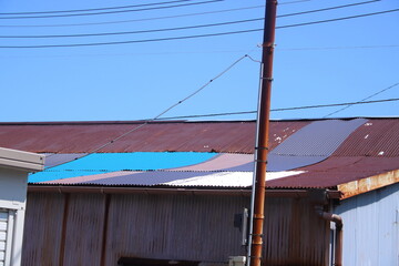 トタン屋根