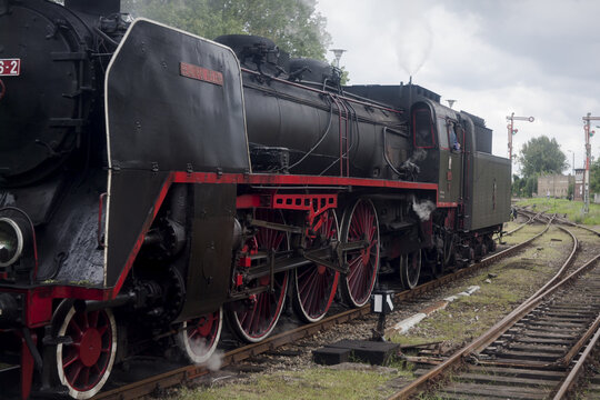 Polski parow&oacute;z pm-36  pod parą