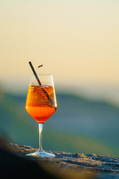 Durstige Biene - Aperol in the sunset