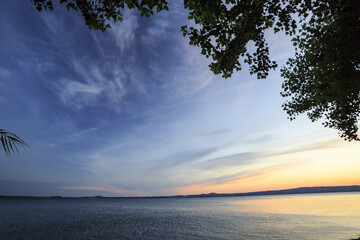 Fototapeta na wymiar Lake Bolsena at sunset. colors, nature and a spectacular landscape
