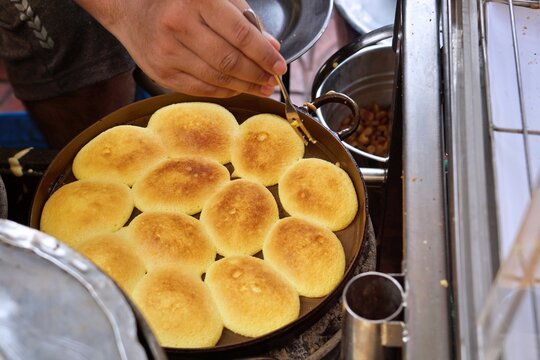 Thai egg cake is called 'Kanom Kai'. This is a traditional Thai dessert recipe influenced by the Portuguese.