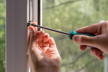 master repair broken Windows adjust hardware