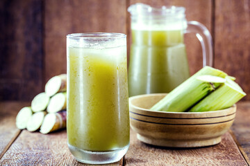 Cane juice or garapa, drink rich in sucrose, used as raw material in the manufacture of sugar,...