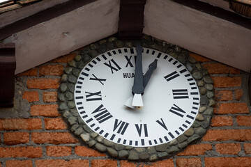 Fototapeta na wymiar Antique wall clock 