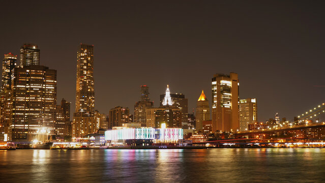landscape photo of lower Manhattan night time © mimilee