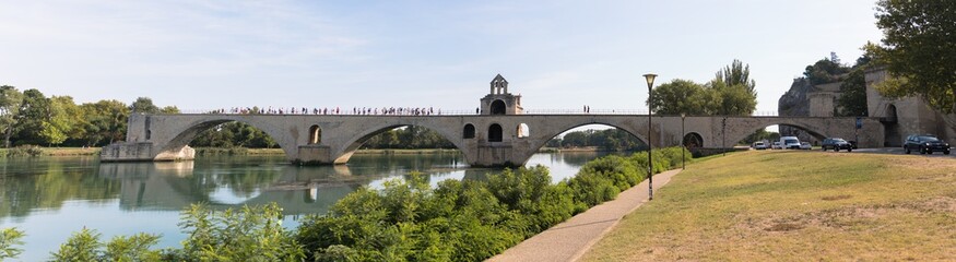 Fototapeta na wymiar The famous Avignon bridge or Pont d'Avignon or Pont Saint-Benezet, Avignon, Provence, France