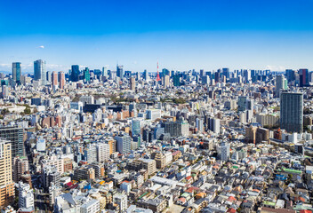 東京　青空と都市風景