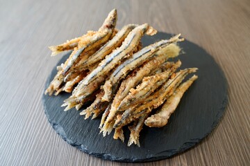 きびなごの唐揚げ