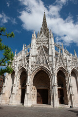 Fototapeta premium Catholic church in Rouen