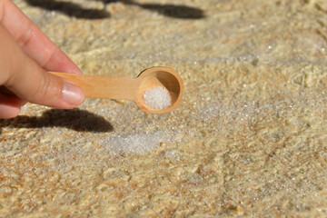 Preparation of a sweet roll of pita bread, sugar, cottage cheese. Baking pita bread roll in the oven. Recipe from pita bread with cottage cheese.