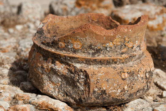 Minoan ceramic antique,  Festos Phaistos, Creta, Greece