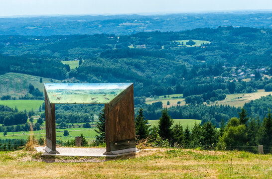 France, Limousin, Coreze, Miginiac hamlet, orientation table of the Puy de Sarran (820 meters high)