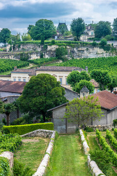 France, Gironde, Saint Emilion (UNESCO World Heritage Site), view from the Porte Brunet (Chateau Ausone at the bottom, 1er grand cru classe A of the S