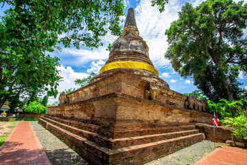 Background of one of the beautiful religious tourist attractions in Ayutthaya province of Thailand (Wat Maenangpluem) has beautiful sculptures that are worth preserving for future generations to learn