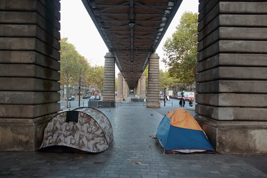 France, Paris, 75, 13th arrondissement, Boulevard Blanqui, two homeless tents erected under the skytrain