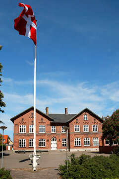 Danemark, Aero island, plage d'Aeroskobing, flag.
