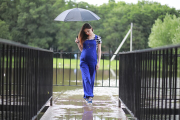Young girl in a green park