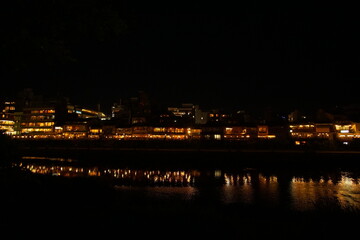 Fototapeta premium Historic cityscape of Kyoto at night, GION, KYOTO