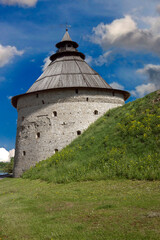 Fototapeta na wymiar Old fortress tower. City of Pskov, Russia. XV century