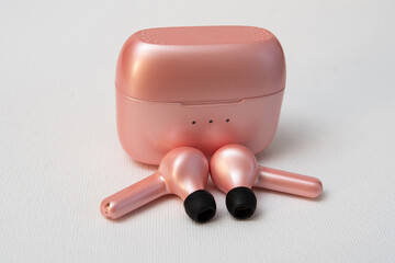 Pink moders portable bluetooth earbuds headphone sound technology