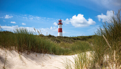Fototapeta na wymiar lighthouse on the coast, sylt island germany