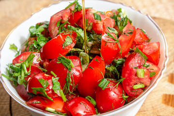 Tomato Salad
salad of fresh tomatoes with herbs pour olive oil
