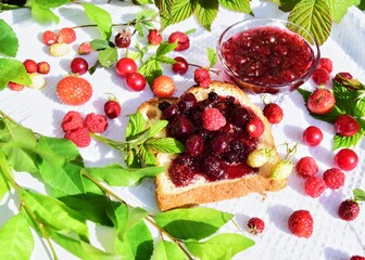 cake with berries