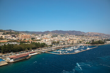 Fototapeta na wymiar Marina del Nettuno in the harbour of Messina, Sicily, Italy