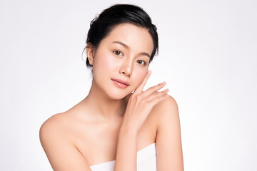 Beautiful Young asian Woman with Clean Fresh Skin, on white background, Face care, Facial treatment, Cosmetology, beauty and spa, Asian women portrait