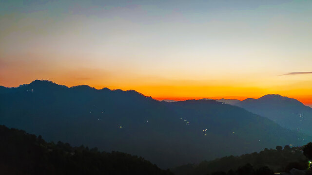 Beautiful view of hills and valleys of Naldehra (Shimla) Himachal Pradesh. © Aashish Lall
