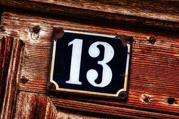 Hausnummer 13