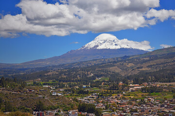 Fototapeta na wymiar The Chimborazo volcano and the village of Guano, Ecuador. 
